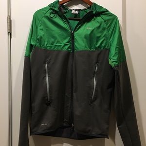 Nike Men’s dryfit running zip up with hood